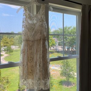 Alice + Olivia ivory dress